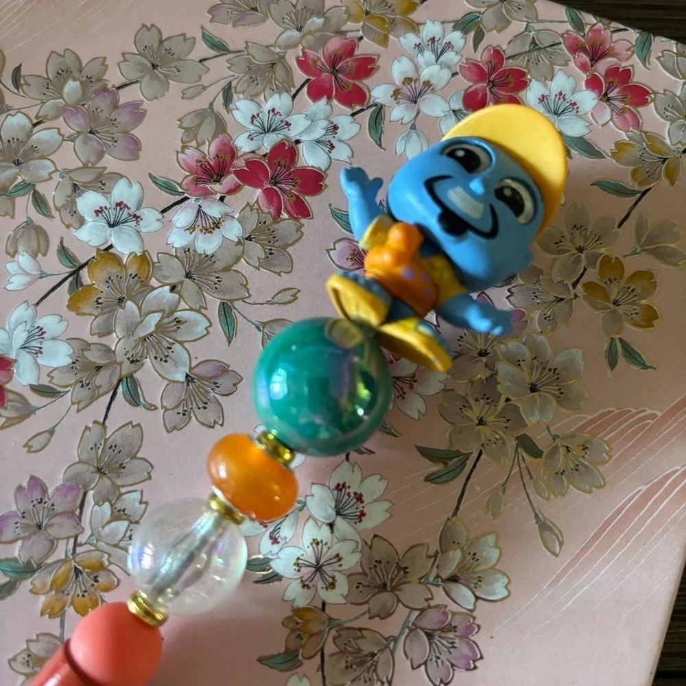 Disney Doorables: Aladdin: Genie Summer handmade beaded pen